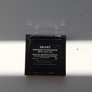 Makeup - PHASE ZERO eye shadow Makeup - PHASE ZERO eye shadow